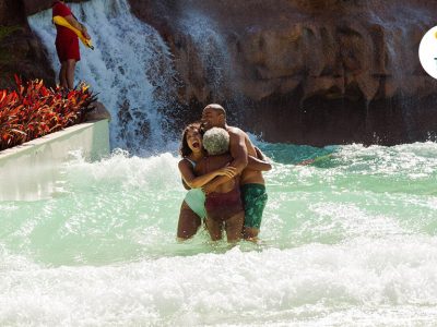 O clima de praia chegou no Tauá Atibaia! Divirta-se em nossa piscina de ondas!